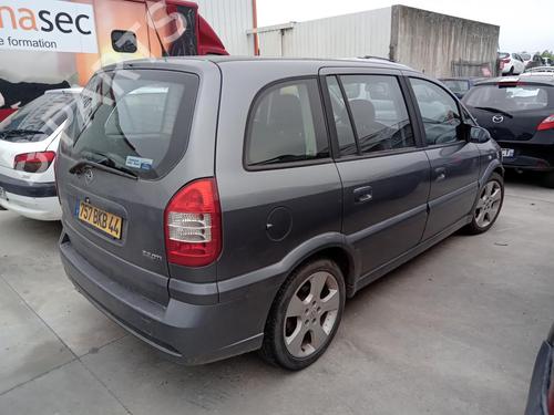 Used Right taillight OPEL ZAFIRA A MPV (T98) 2.2 DTI 16V (F75) (125 hp) 27006818