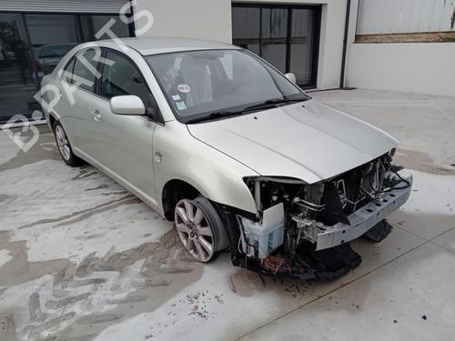 Used Right front brake caliper TOYOTA AVENSIS (_T25_) 2.0 D-4D (CDT250_, CDT250R) (116 hp) 26986786