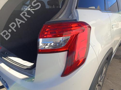 right-taillight-citroen-c4-aircross-2010-40151290 main image