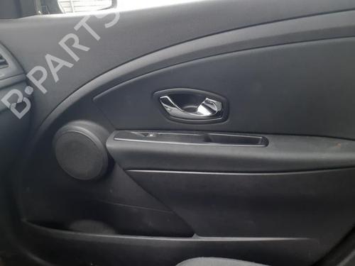 Electronic module RENAULT MEGANE III Hatchback (BZ0/1_, B3_) 1.5 dCi (BZ0C) | BP27010368M83  - Image 11