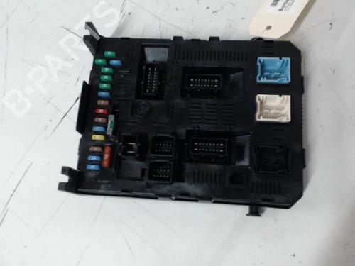 Fuse box CITROËN C4 I (LC_) 2.0 16V | BP30884125E1 - Image 2
