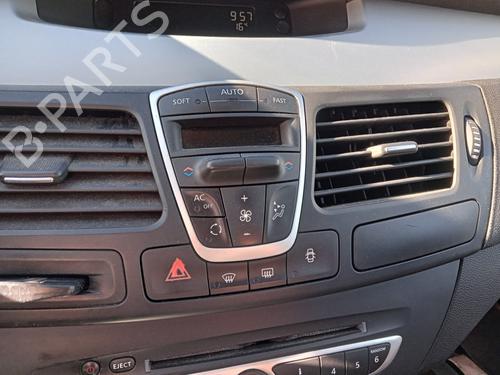 Used Climate control Climate control RENAULT LAGUNA III (BT0/1) 2.0 dCi (BT01, BT08, BT09, BT0E, BT0K, BT12, BT1C, BT1D,... (150 hp) 33546310 33546310