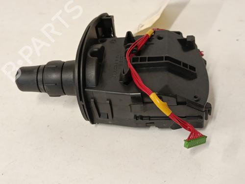 Used Switch Switch RENAULT CLIO III Hatchback Van (SB_, SR_) [2005-2026] 35794528 35794528