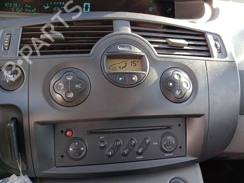 Used Radio RENAULT SCÉNIC II (JM0/1_) 1.5 dCi (JM1E, JM16) (106 hp) 27000269