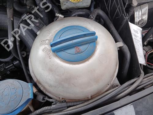 Used Expansion tank VW TRANSPORTER T5 Bus (7HB, 7HJ, 7EB, 7EJ) 2.0 BiTDI (180 hp) 32361783