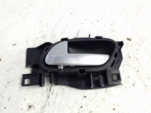 Used Front right interior door handle PEUGEOT 208 I (CA_, CC_) 1.6 HDi / BlueHDi 75 (75 hp) 27024784