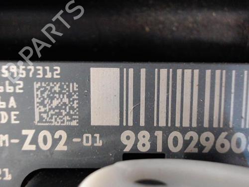 Used Fuse box PEUGEOT 308 II (LB_, LP_, LW_, LH_, L3_) 1.2 THP 110 (110 hp) 26982959