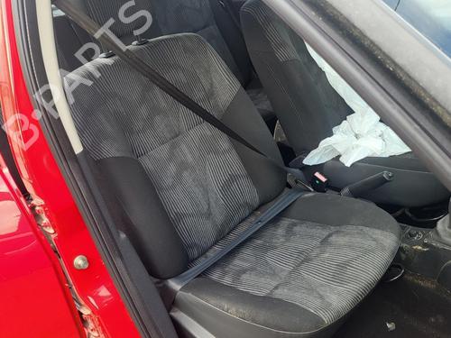 Used Right front seat DACIA SANDERO 1.4 (BS0C, BS0A, BS0G, BS1F, BS0E) (75 hp) 27009967