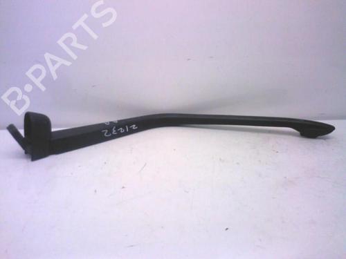Used Rear windshield wiper arm RENAULT LAGUNA I (B56_, 556_) 1.9 dCi (B56W) (107 hp) 27005194