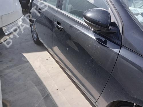 Used Front right exterior door handle PEUGEOT 308 SW II (LC_, LJ_, LR_, LX_, L4_) 1.5 BlueHDi 100 (102 hp) 28539691