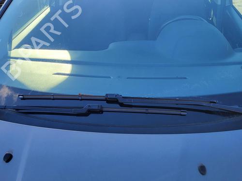 Used Front windshield wiper arm PEUGEOT 3008 I MPV (0U_) 1.6 HDi (114 hp) 26994595
