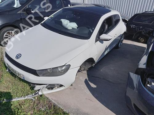 Used Front left exterior door handle VW SCIROCCO III (137, 138) 2.0 TFSI (200 hp) 26987385