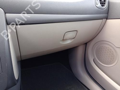 Handskerum RENAULT CLIO III (BR0/1, CR0/1) 1.2 16V (BR02, BR0J, BR11, CR02, CR0J, CR11) (75 hp) 30328777