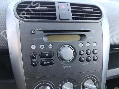 Used Radio Radio OPEL AGILA B (H08) 1.0 LPG (F68) (65 hp) 39662697 39662697