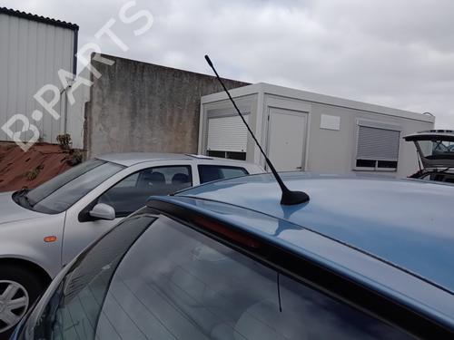 Used Antenna/Base CITROËN C3 I (FC_, FN_) 1.4 HDi (68 hp) 27000558