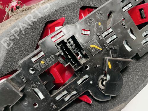 left-taillight-peugeot-307-3ac-2000-2001-2002-2003-2004-2005-2006-2007-2008-2009-2010-2011-2012-40054729 main image