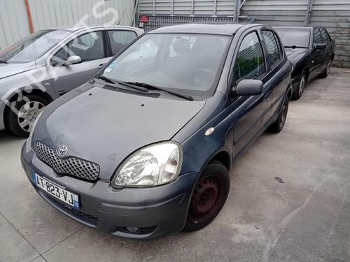 Used Left front fog light Left front fog light TOYOTA YARIS (_P1_) 1.4 D-4D (NLP10_, NLP10R) (75 hp) 27006672 27006672