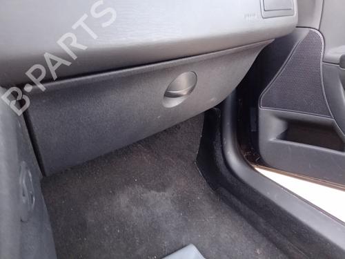 Used Glove box CITROËN C4 Coupe (LA_) 2.0 16V (136 hp) 29352727