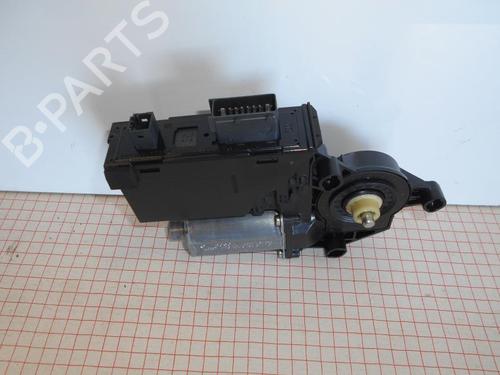 Rudehejsemotor forskærm venstre PEUGEOT 307 (3A/C) 2.0 HDi 110 (107 hp) 26984001