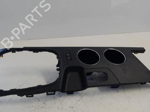 Used Middle console Middle console RENAULT MEGANE IV Hatchback (B9A/M/N_) 1.2 TCe 100 (B9MS) (100 hp) 27021926 27021926