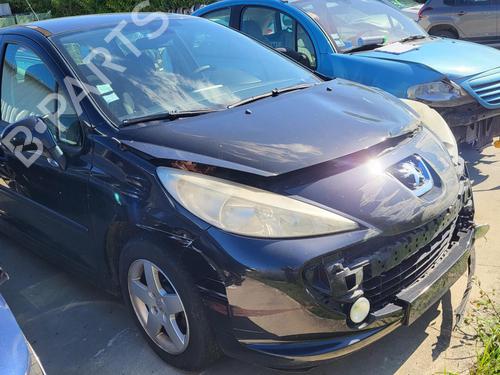 Used Front wiper motor PEUGEOT 207 (WA_, WC_) 1.4 HDi (68 hp) 26987445