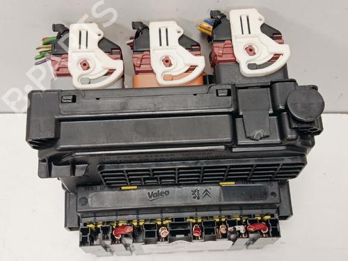 Fuse box CITROËN C3 Picasso (SH_) 1.6 HDI 90 | BP39111103E1 - Image 3