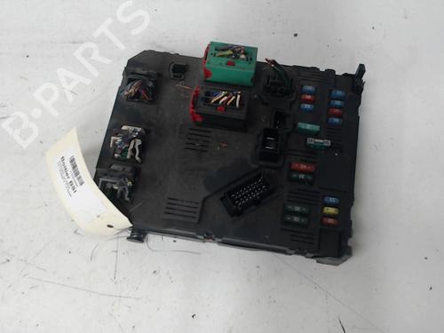 Used Fuse box CITROËN C3 I (FC_, FN_) 1.4 HDi (68 hp) 30615585