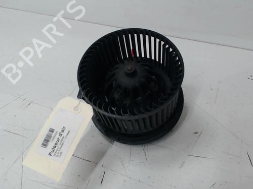 Used Heater blower motor RENAULT CLIO III (BR0/1, CR0/1) 1.5 dCi (BR17, CR17) (86 hp) 30689859