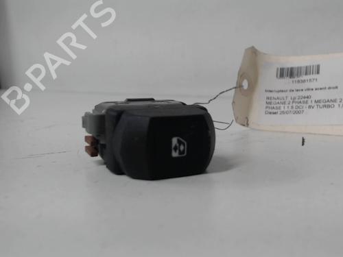 right-front-window-switch-renault-megane-ii-bm01_-cm01_-2001-2002-2003-2004-2005-2006-2007-2008-2009-2010-2011-2012-31817742 main image