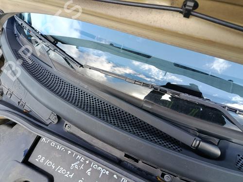 front-windshield-wiper-arm-citroen-c3-i-fc_-fn_-2002-2003-2004-2005-2006-2007-2008-2009-2010-2011-2012-2013-32386876 main image