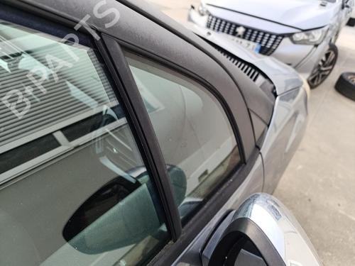 front-right-quarter-glass-citroen-ds3-sa_-2009-2010-2011-2012-2013-2014-2015-2016-40529946 main image