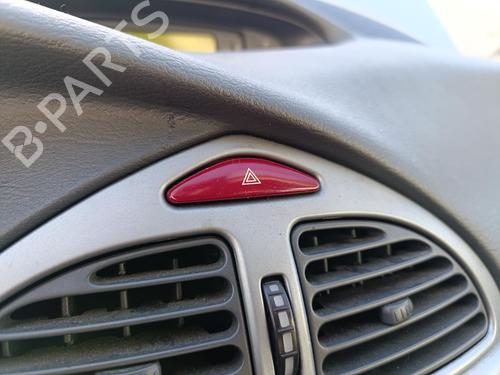 Used Warning switch Warning switch CITROËN C5 I (DC_) 2.0 HDi (DCRHZB, DCRHZE) (109 hp) 40201570 40201570