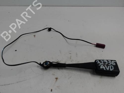 Used Seat buckle FORD FIESTA VI (CB1, CCN) 1.6 TDCi (95 hp) 26982048