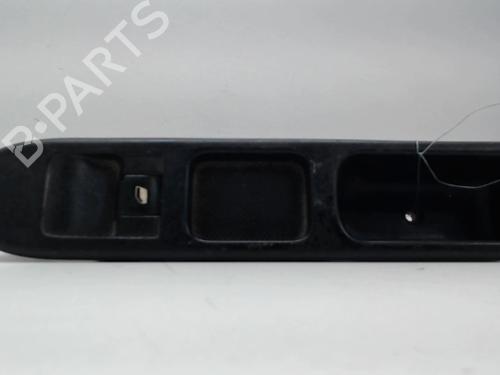Used Right front window switch PEUGEOT 307 Break (3E) 2.0 HDI 110 (107 hp) 27020197