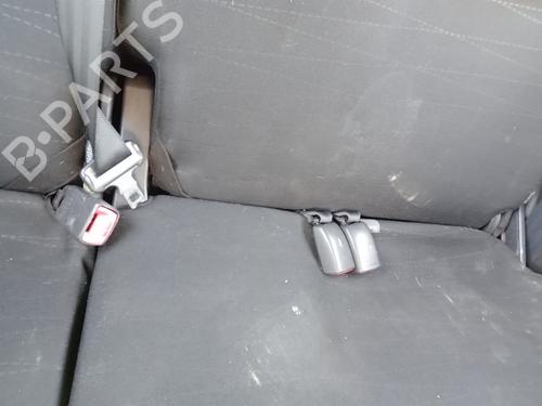 Sikkerhedssele-spænde TOYOTA YARIS (_P9_) 1.4 D-4D (NLP90_, NLP90R) (90 hp) 32777328