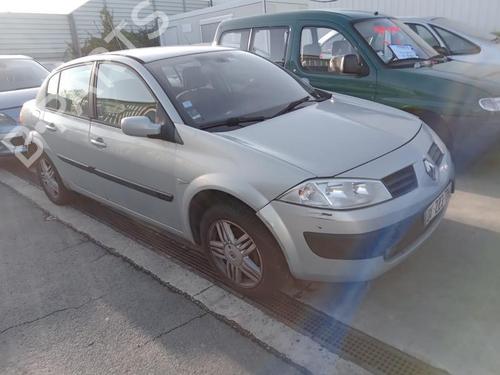 Used Right headlight Right headlight RENAULT MEGANE II (BM0/1_, CM0/1_) 1.6 16V (BM0C, CM0C) (113 hp) 27025811 27025811