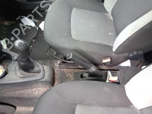 Used Gear lever DACIA LOGAN MCV II TCe 90 (K8M1, K8MA, K8AC) (90 hp) 27018931