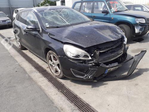 Used Front wiper motor VOLVO V60 I (155) D3 / D4 (163 hp) 26998553