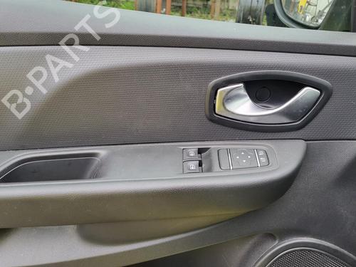 Used Left front window switch Left front window switch RENAULT CLIO IV (BH_) 1.5 dCi 90 (90 hp) 26990757 26990757