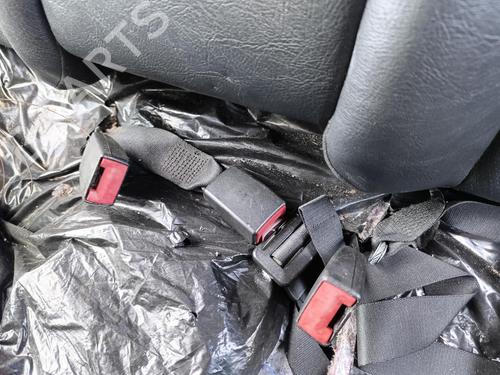 Used Seat buckle Seat buckle MERCEDES-BENZ E-CLASS (W210) E 220 D (210.004) (95 hp) 39662533 39662533