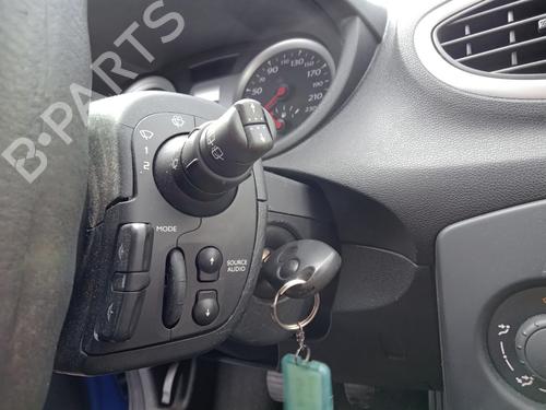 steering-column-stalk-renault-clio-iii-br01-cr01-2005-2006-2007-2008-2009-2010-2011-2012-2013-2014-33218526 main image