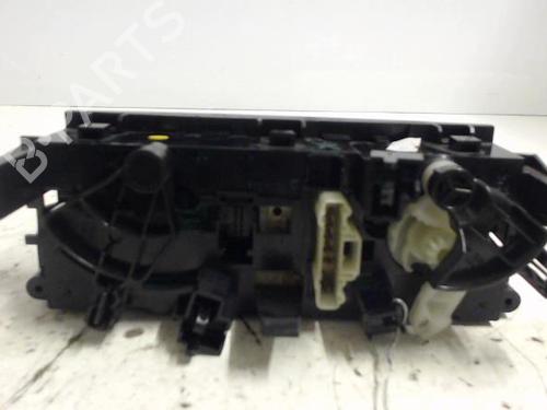 Used Climate control Climate control PEUGEOT 207 (WA_, WC_) 1.4 HDi (68 hp) 26982067 26982067