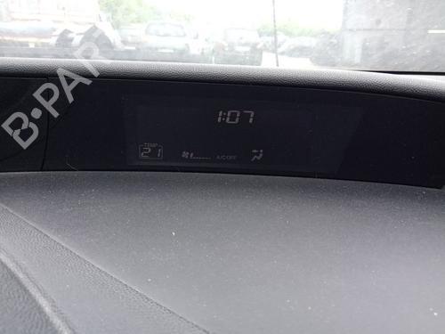 Used Display monitor HONDA CIVIC VIII Hatchback (FN, FK) 1.8 (FN1, FK2) (140 hp) 28175744