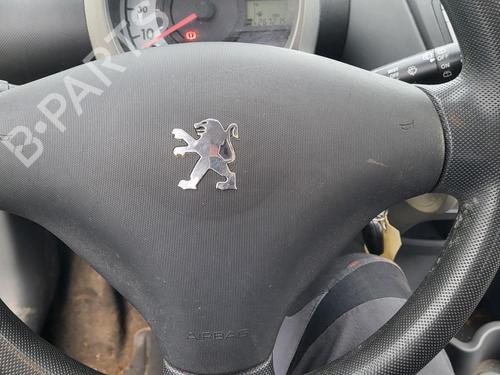 Used Driver airbag PEUGEOT 107 (PM_, PN_) 1.4 HDi (54 hp) 27002272