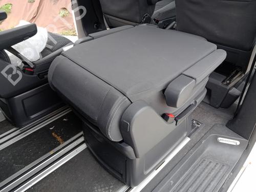 Used Rear seat Rear seat VW TRANSPORTER T5 Bus (7HB, 7HJ, 7EB, 7EJ) 2.0 BiTDI (180 hp) 32361750 32361750