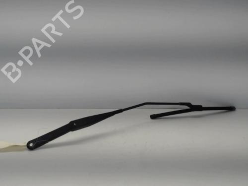 Used Front windshield wiper arm FORD FIESTA VI (CB1, CCN) 1.4 TDCi (70 hp) 26992013