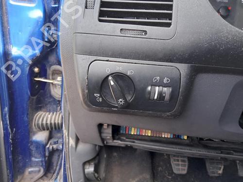 Used Headlight switch SEAT CORDOBA Vario (6K5) 1.4 i (60 hp) 26990487