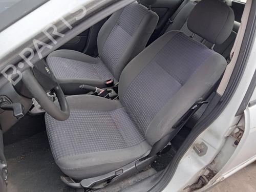 Venstre fortil seleforstrammer OPEL ASTRA G Hatchback (T98) 1.7 DTI 16V (F08, F48) 24461877