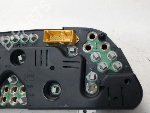 Used Instrument cluster Instrument cluster PEUGEOT 306 (7B, N3, N5) 1.9 SRDT (90 hp) 32743139 32743139