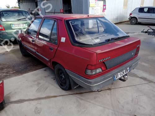 Used Rear wiper motor Rear wiper motor PEUGEOT 309 I (10C, 10A) 1.4 (67 hp) 32172816 32172816